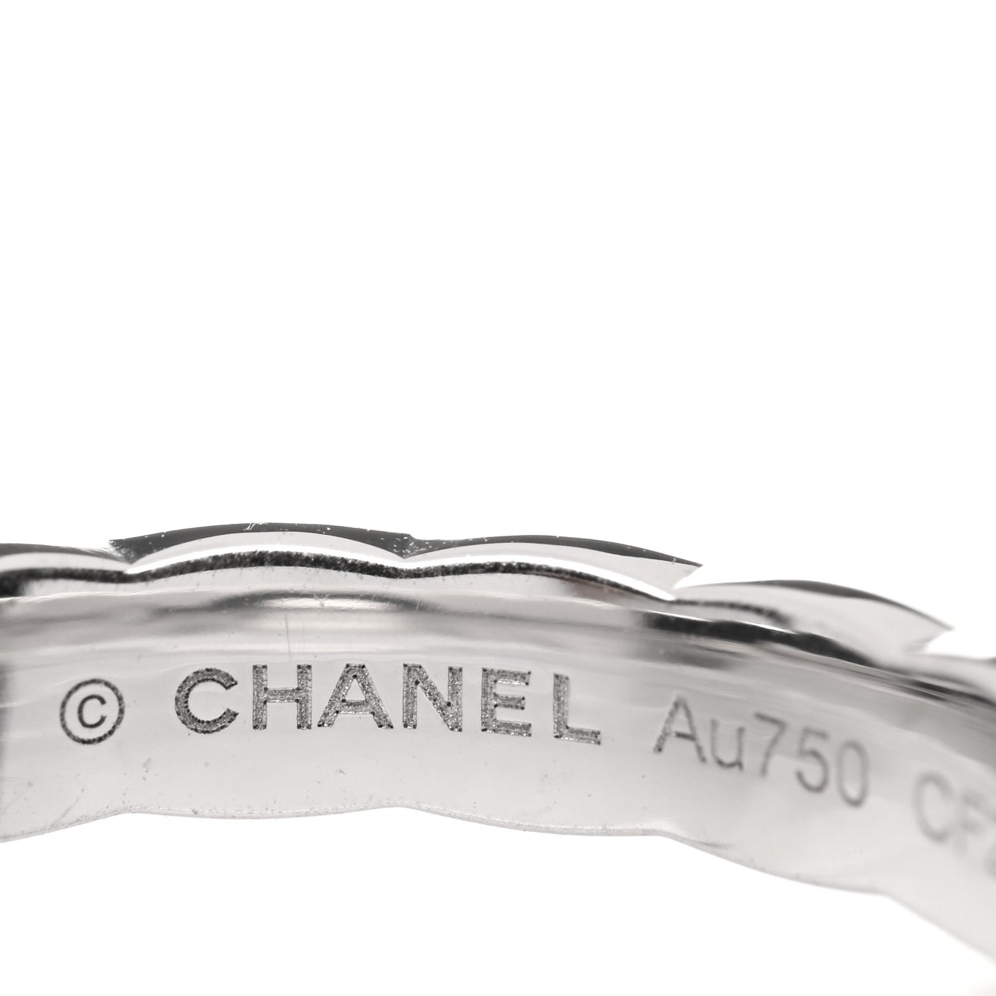 18K White Gold Diamond Mini Coco Crush Ring 47 4