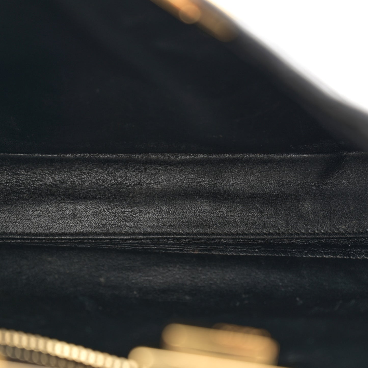 Crocodile Medium Peekaboo Iconic Satchel Black