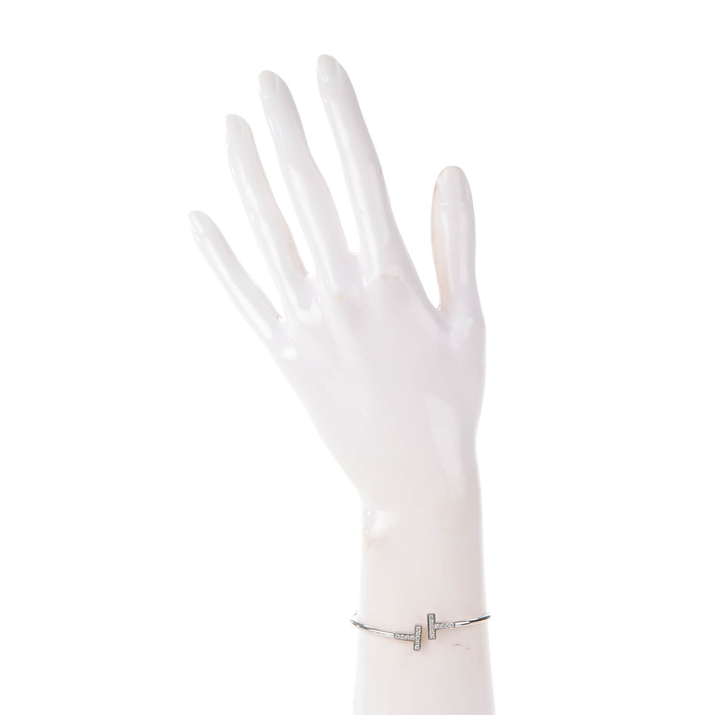 18K White Gold Diamond T Wire Bracelet