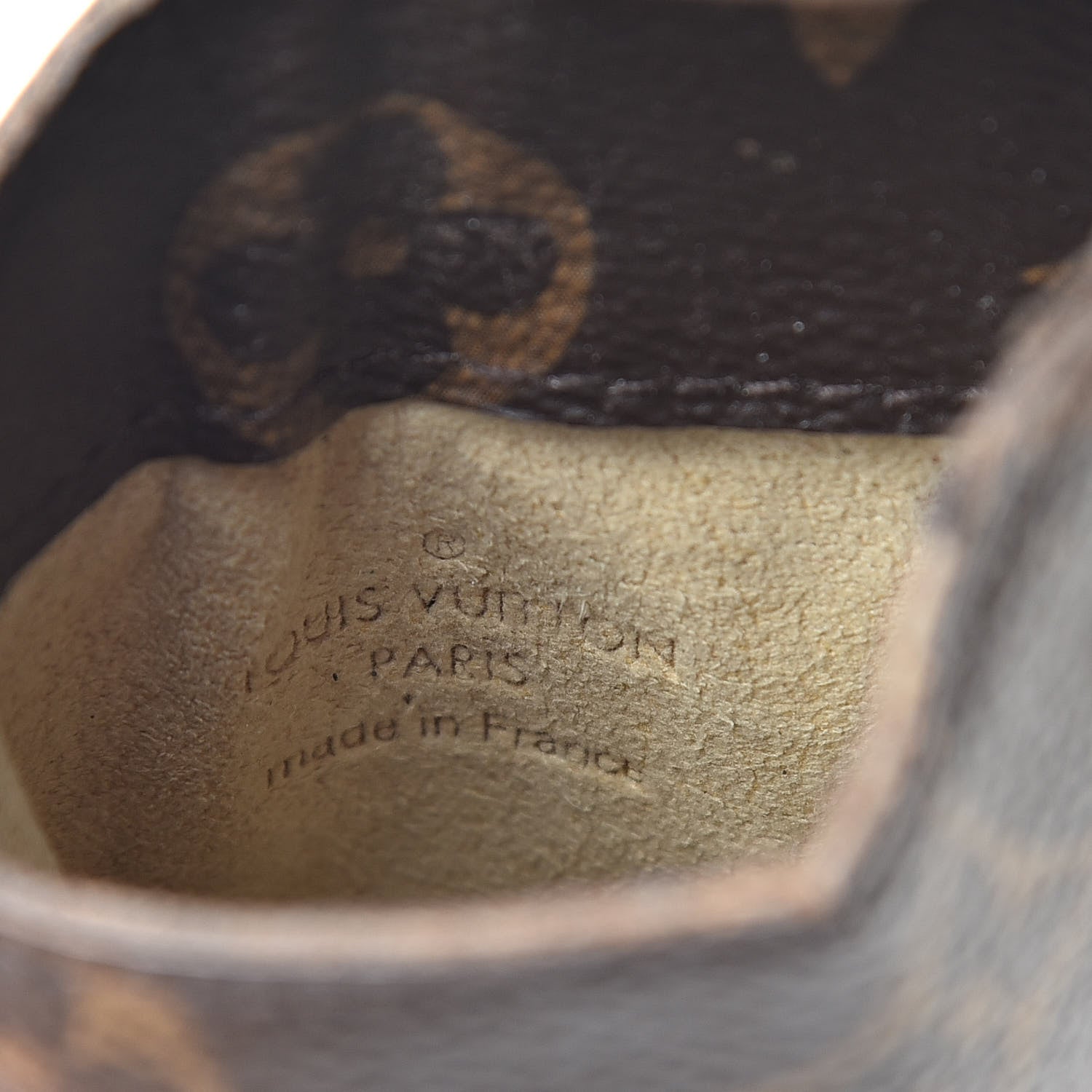 Louis Vuitton Monogram Sunglasses Case MM 6 of 14