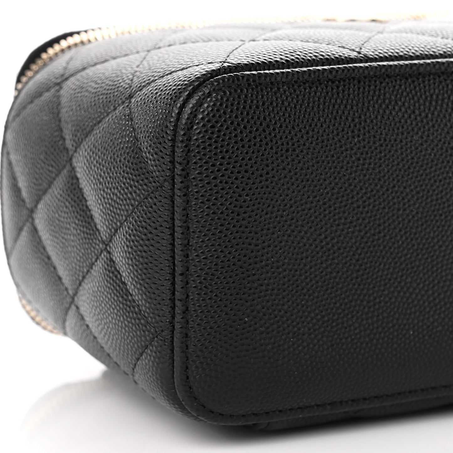 Caviar Quilted Small Vanity Case With Chain Black