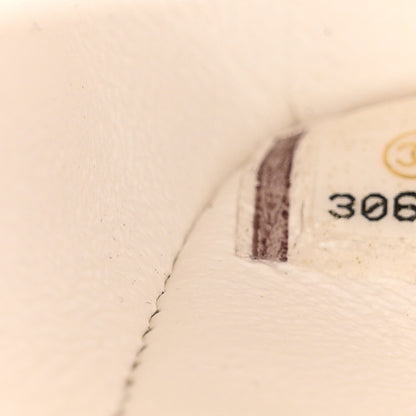 Chanel Caviar Quilted Medium Double Flap White 7 of 11