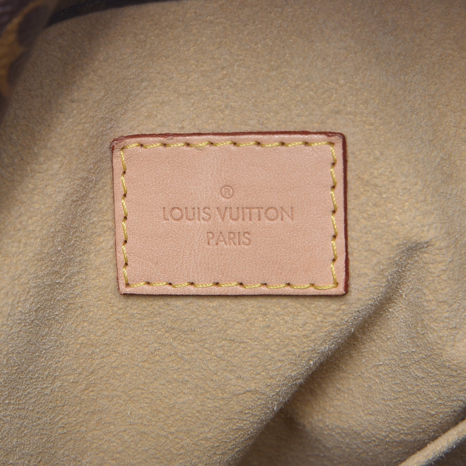 Louis Vuitton Monogram Artsy MM 7 of 12