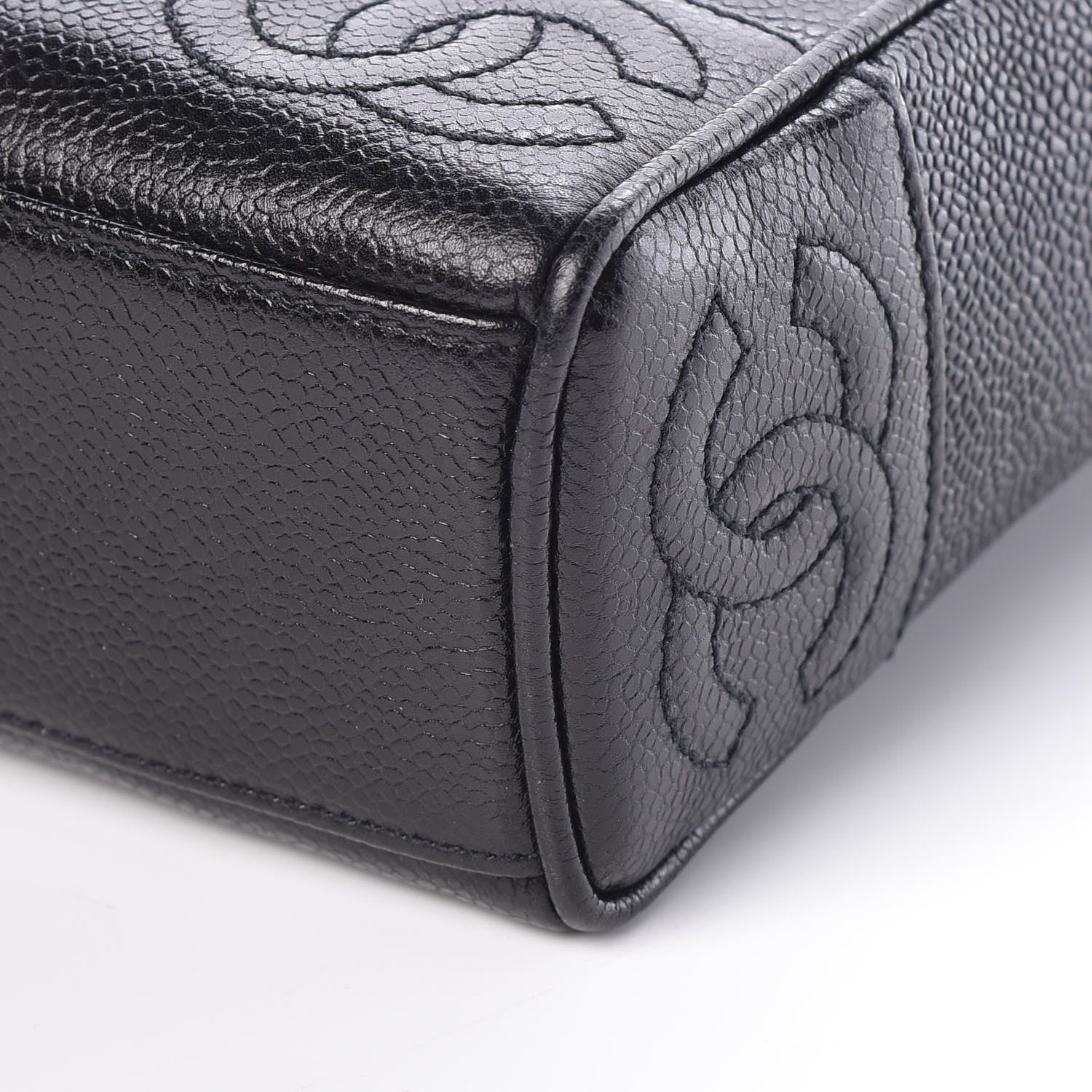 Chanel Caviar CC Shoulder Bag Black 9 of 10