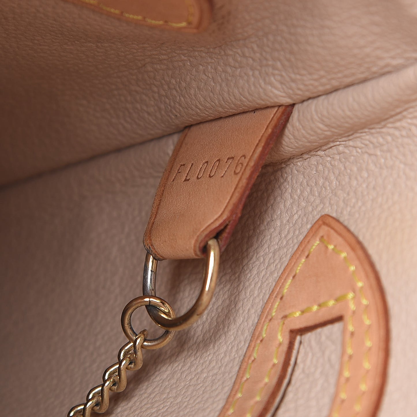 Monogram Petit Bucket 23