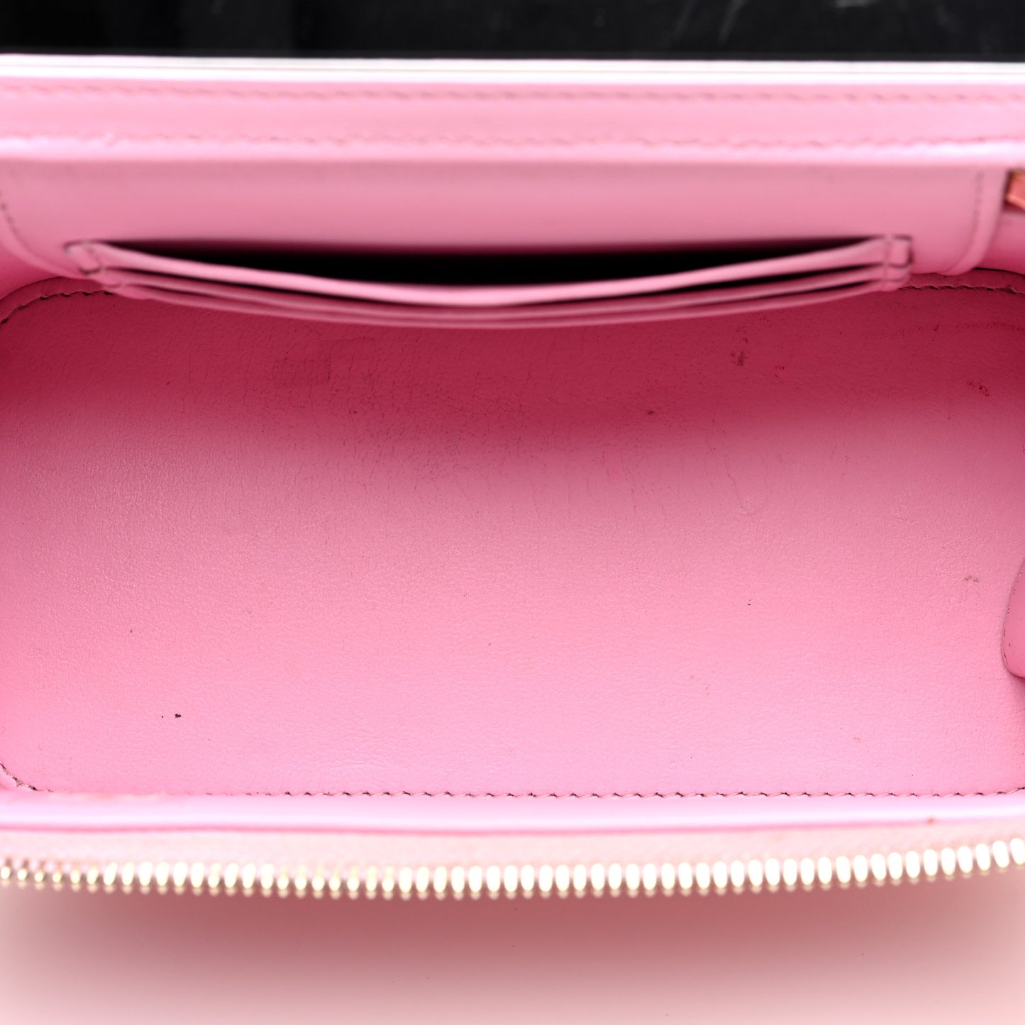 Caviar Quilted Sweetheart Vanity Case Pink