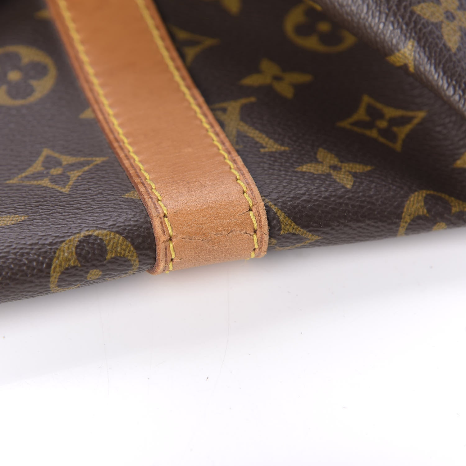 Louis Vuitton Monogram Keepall 55 13 of 16