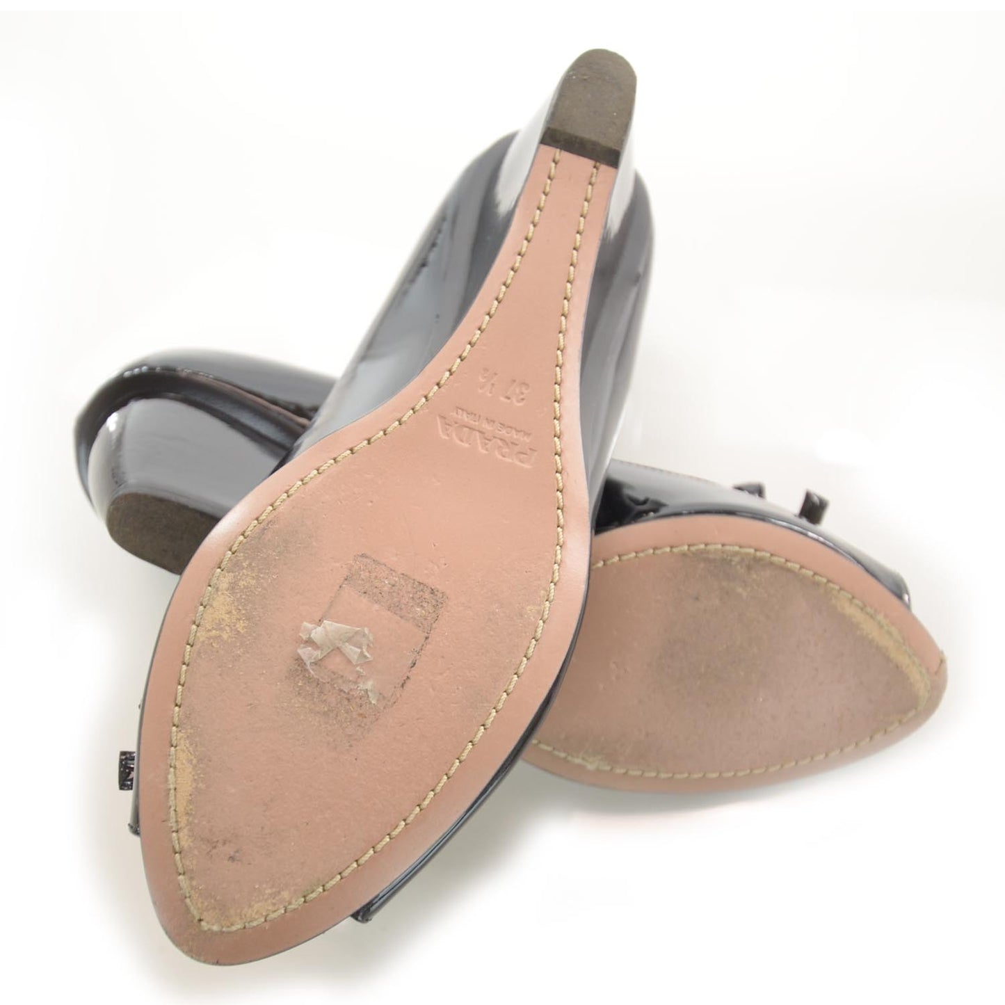 Vernice Wedge Bow Heels 38 Black