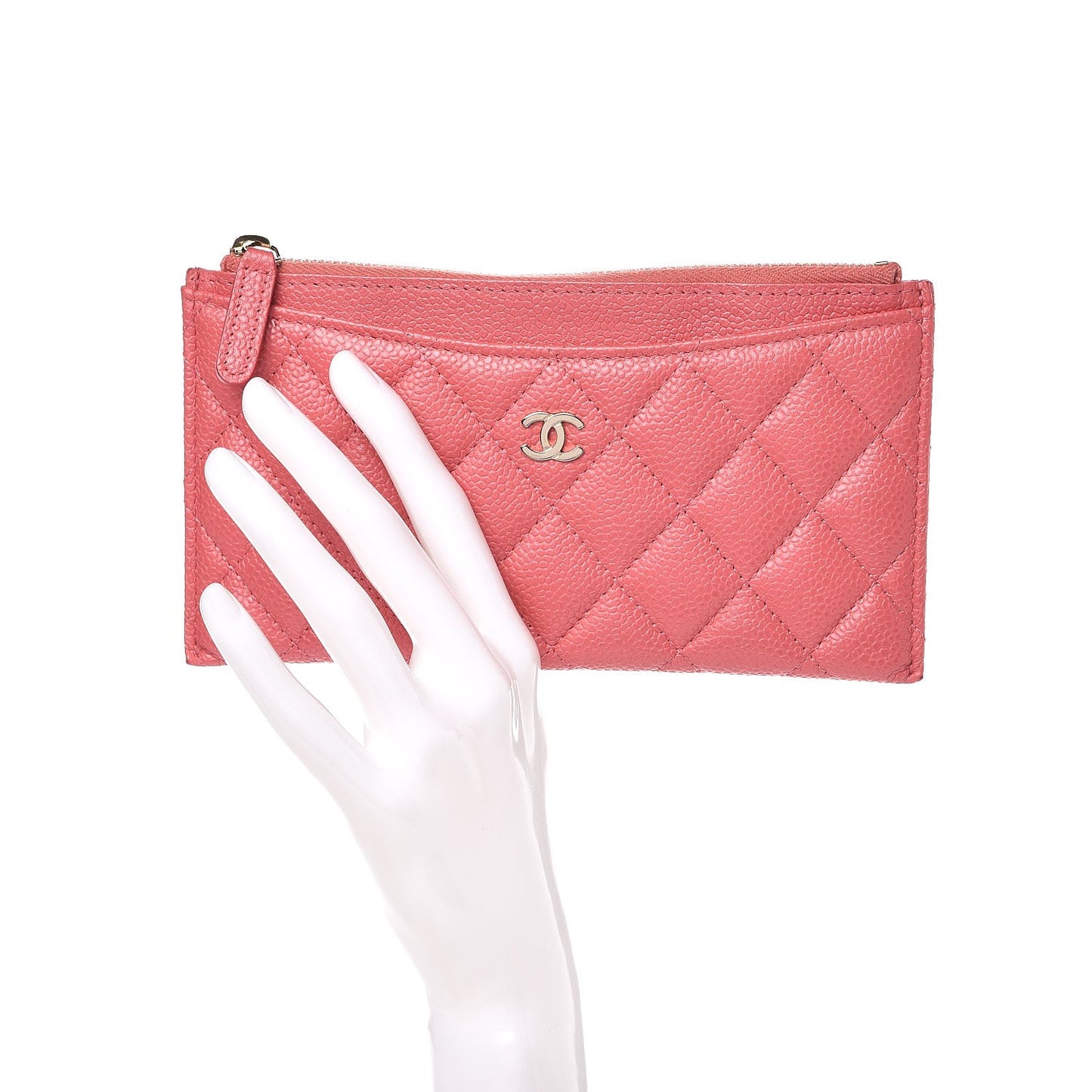 Iridescent Caviar Quilted Classic Zip Pouch Pink