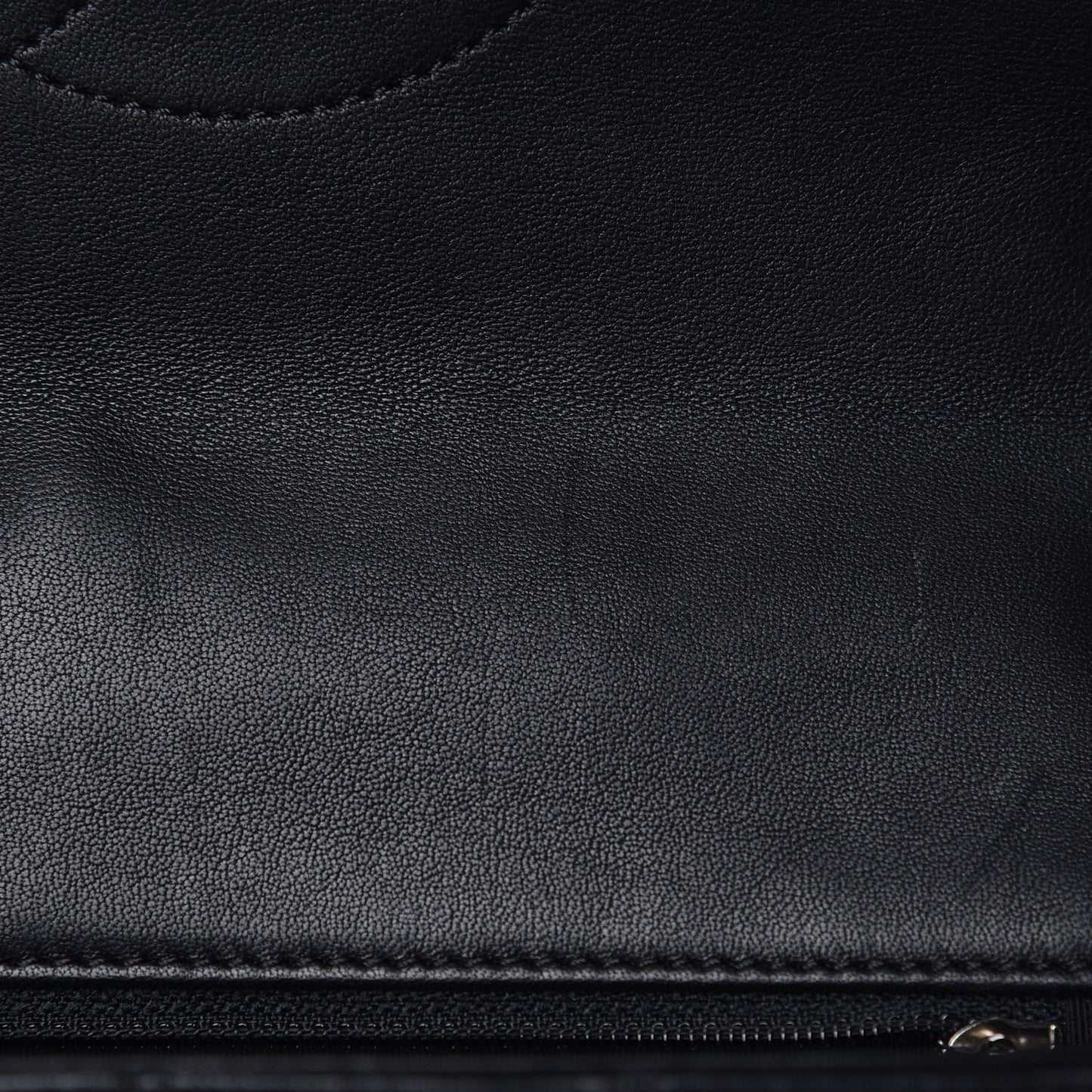 Lambskin Quilted Jumbo Cuba Color Flap Black