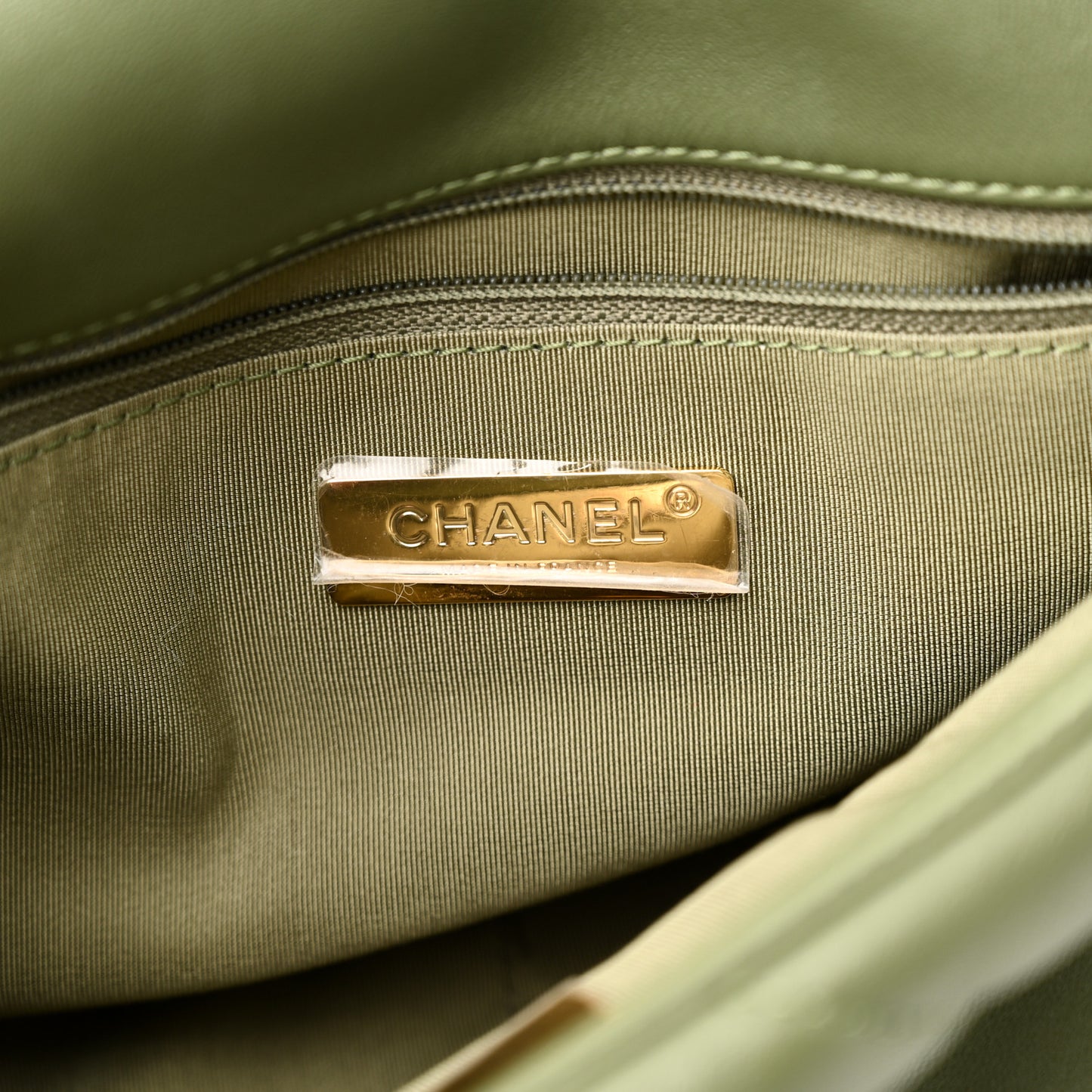 Lambskin Quilted Medium Chanel 19 Flap Green