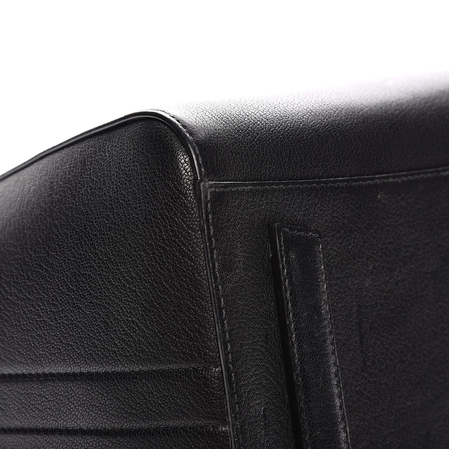 Sugar Goatskin Medium Antigona Black