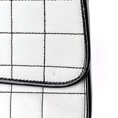 Chanel Lambskin Reissue Chocolate Bar Flap White Black 18 of 30