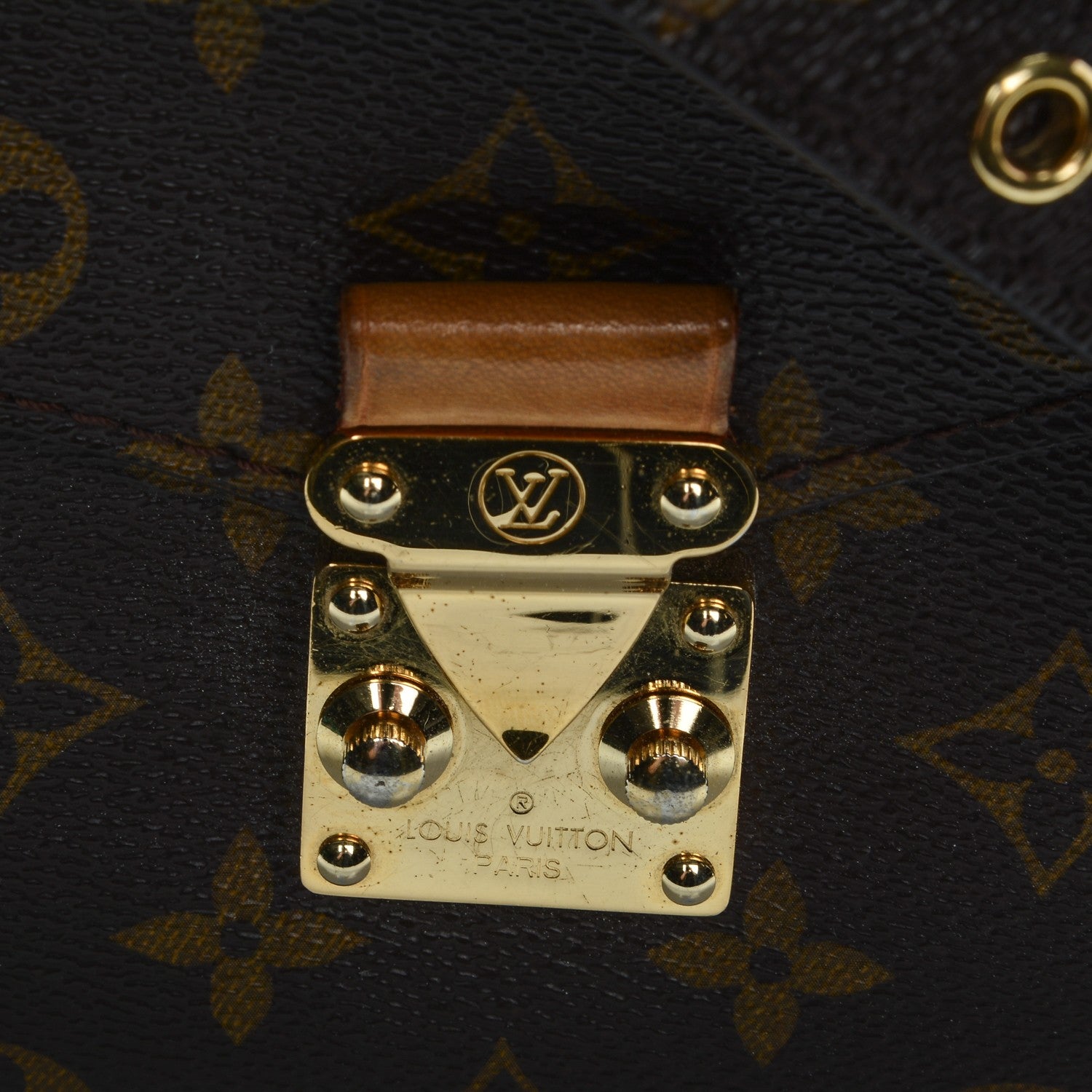 Louis Vuitton Monogram Pochette Metis 7 of 9