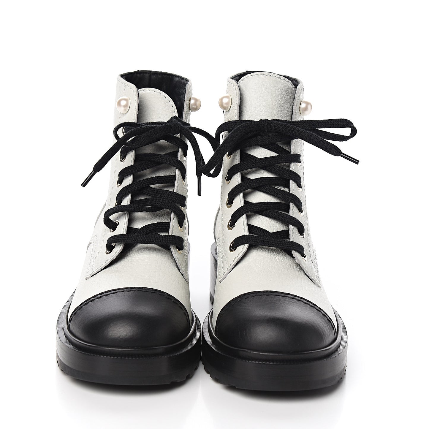 Lambskin Grained Calfskin CC Cap Toe Short Boots 37.5 White Black