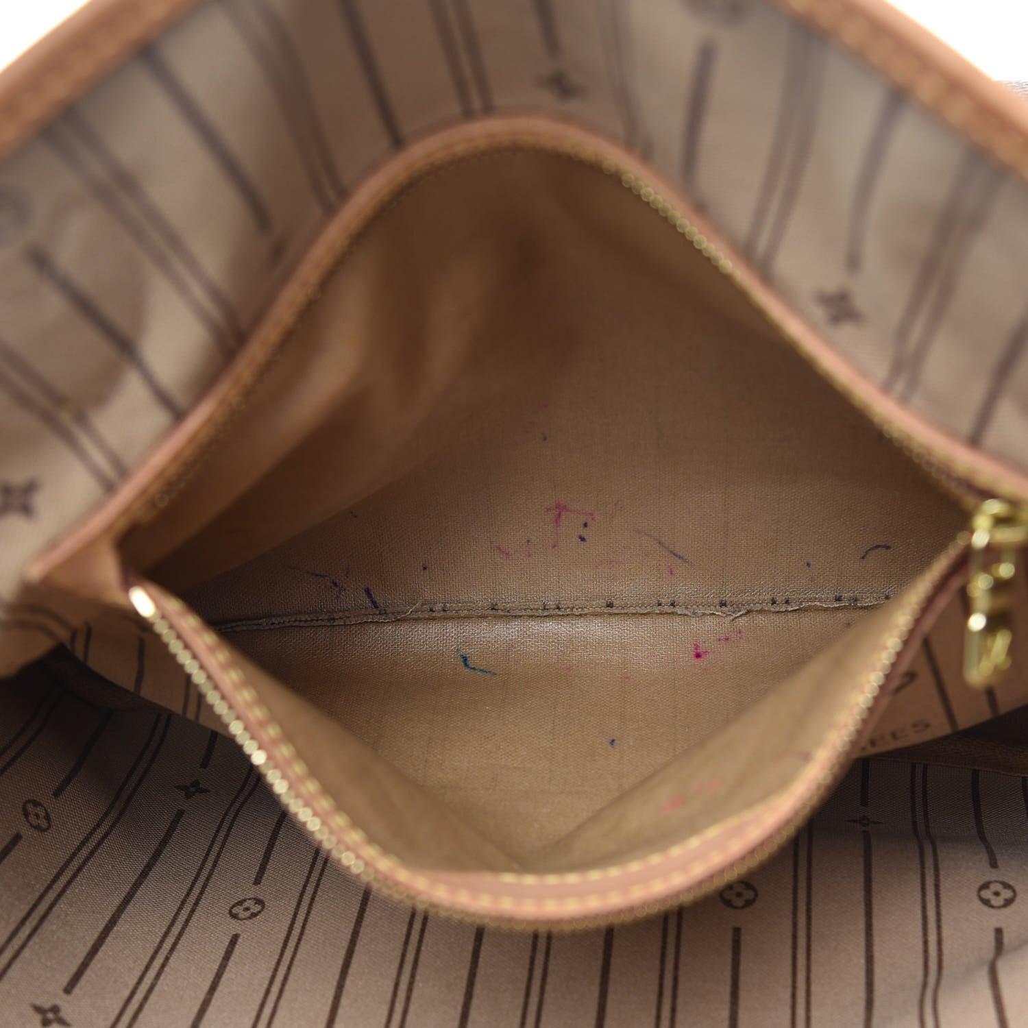 Louis Vuitton Monogram Neverfull MM 9 of 10