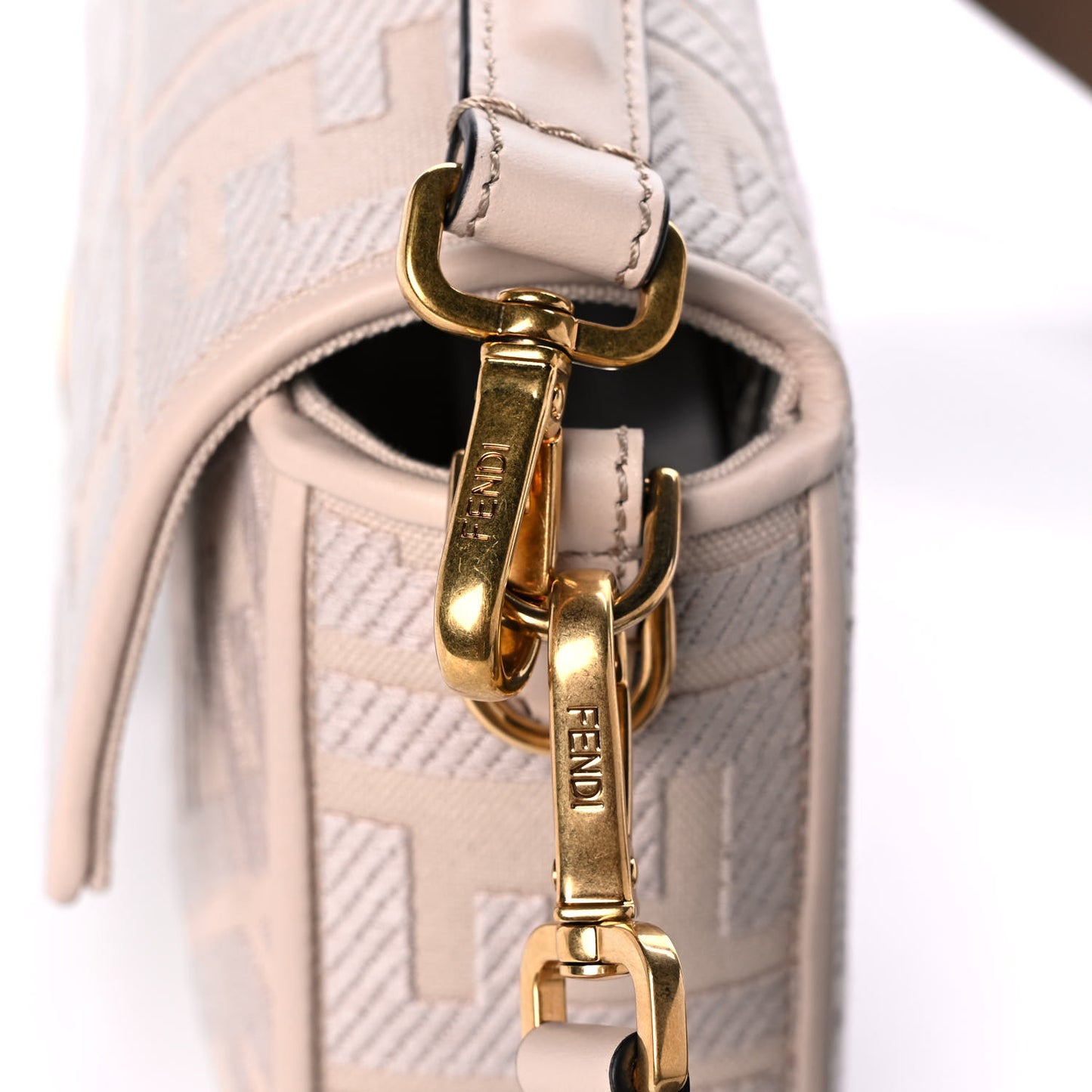 Canvas Vitello King Bi-Color Strap FF Embroidered Baguette Poudre