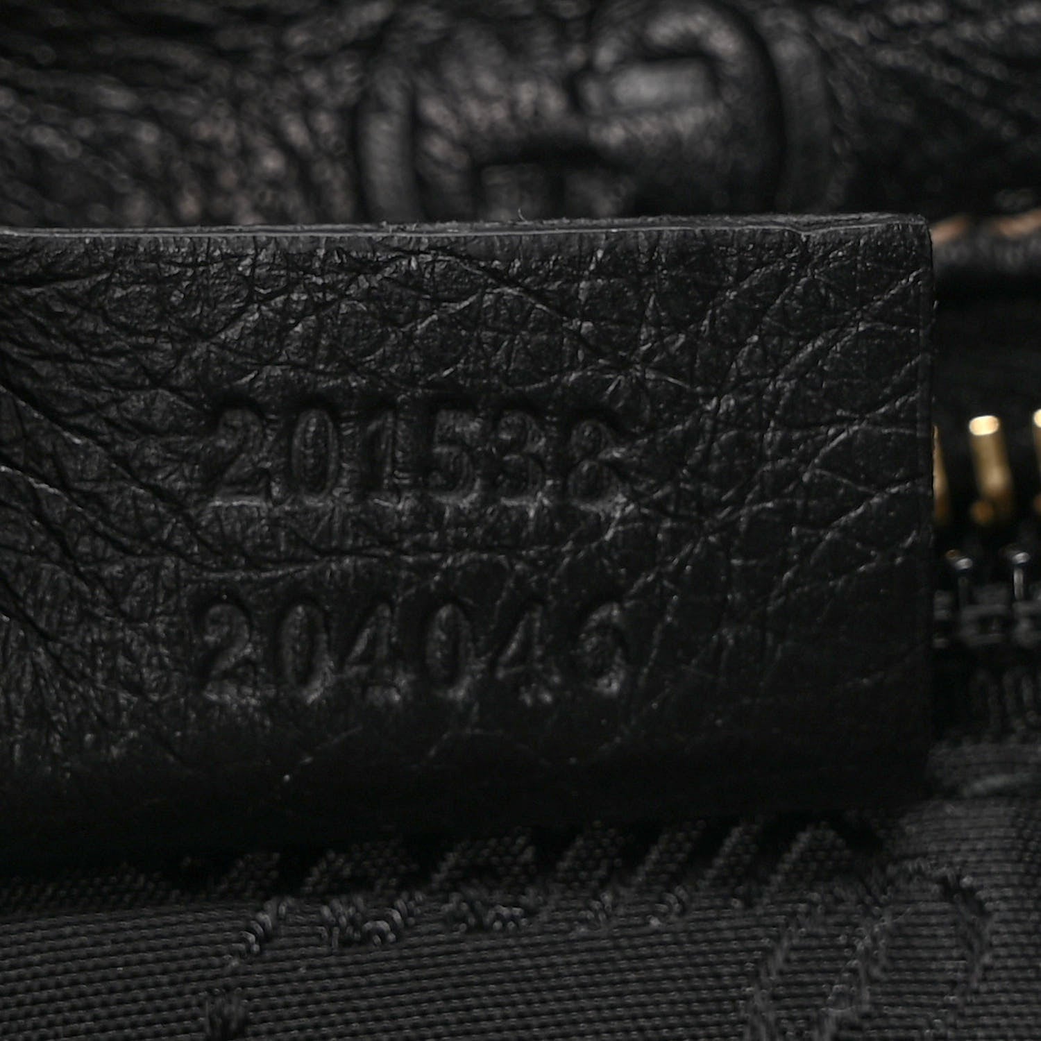 Gucci Guccissima Small Flat Messenger Bag Black 7 of 9