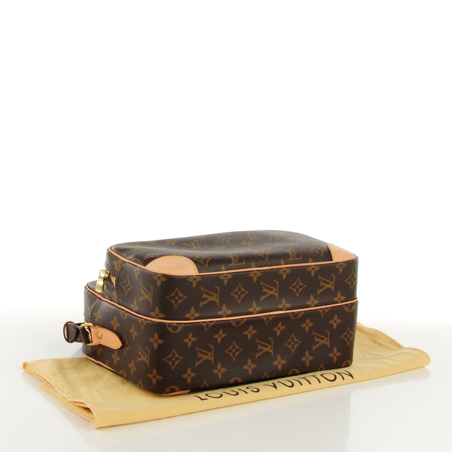 Monogram Nil 28