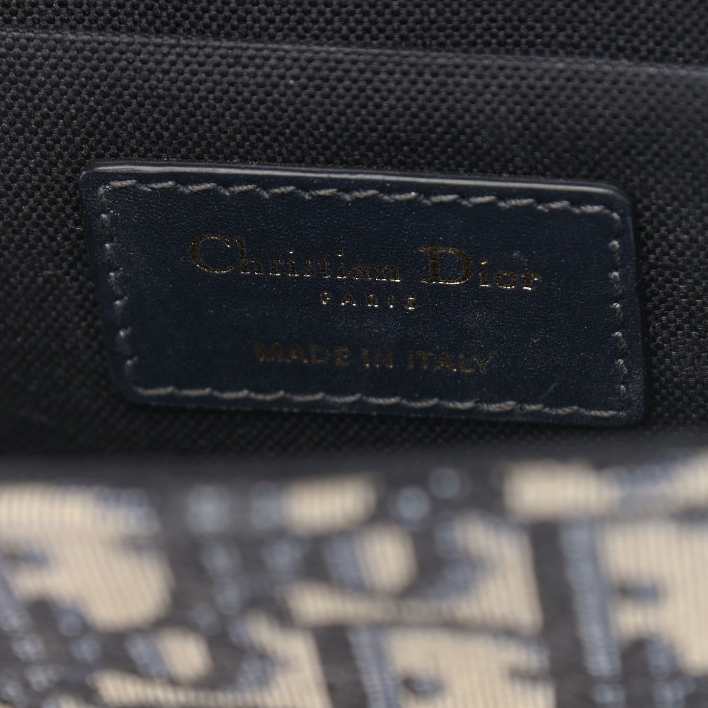 Oblique 30 Montaigne Box Bag Blue