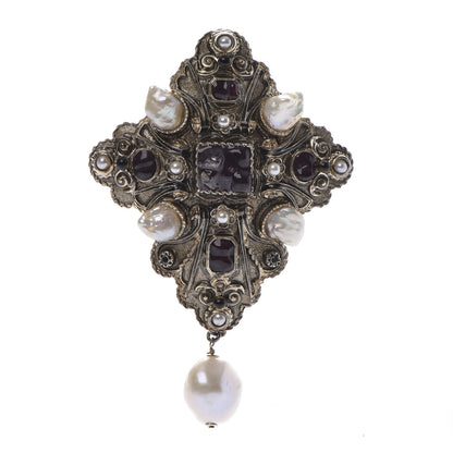 Chanel Gripoix Pearl Brooch Light Gold 1 of 4