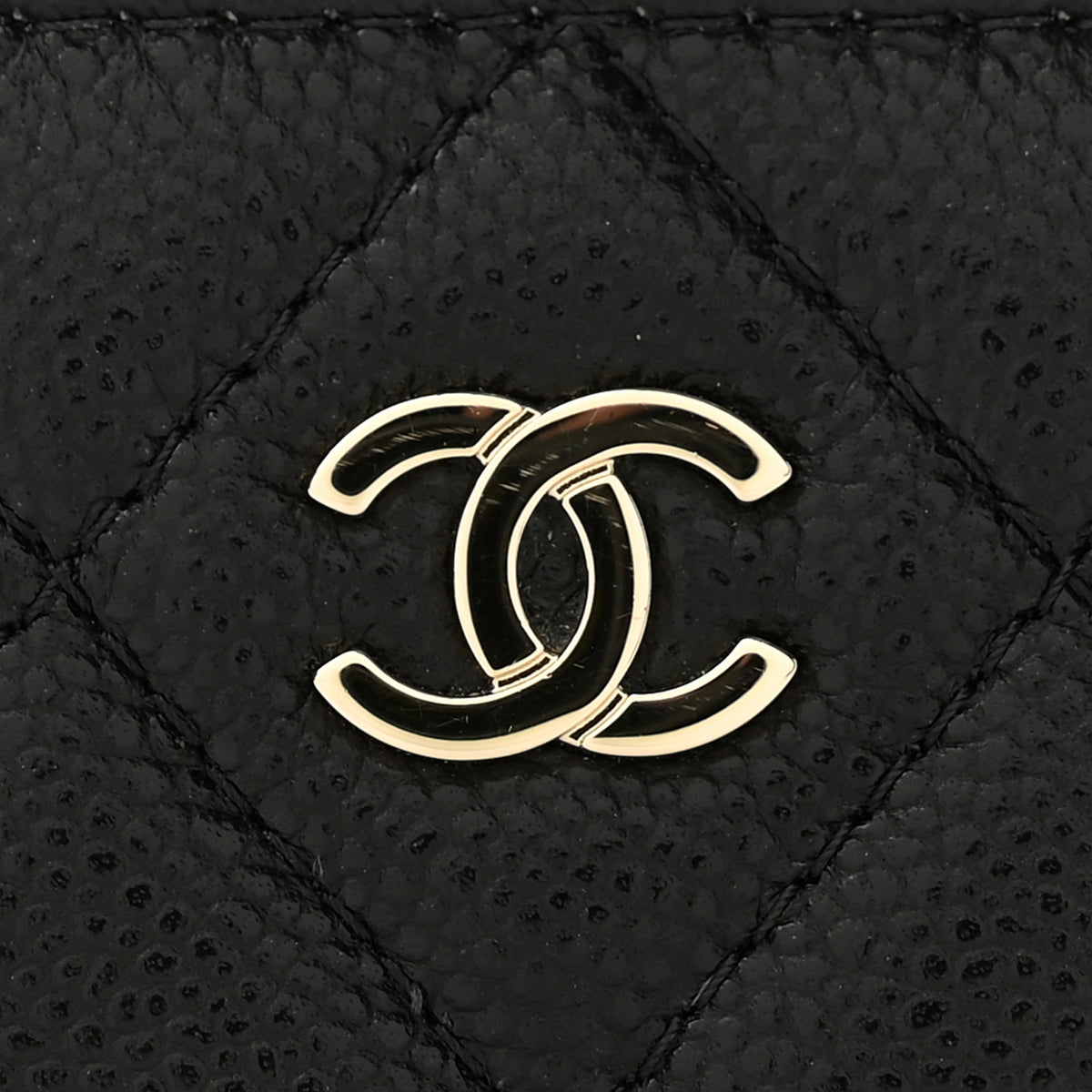 Caviar Quilted Top Handle Slim Vanity With Chain Black