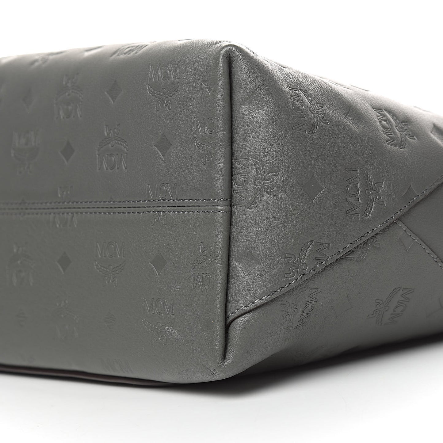 Grained Calfskin Medium Klara Hobo Charcoal