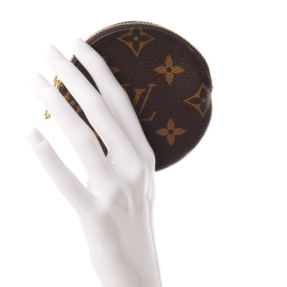 Louis Vuitton Monogram Round Coin Purse 2 of 8