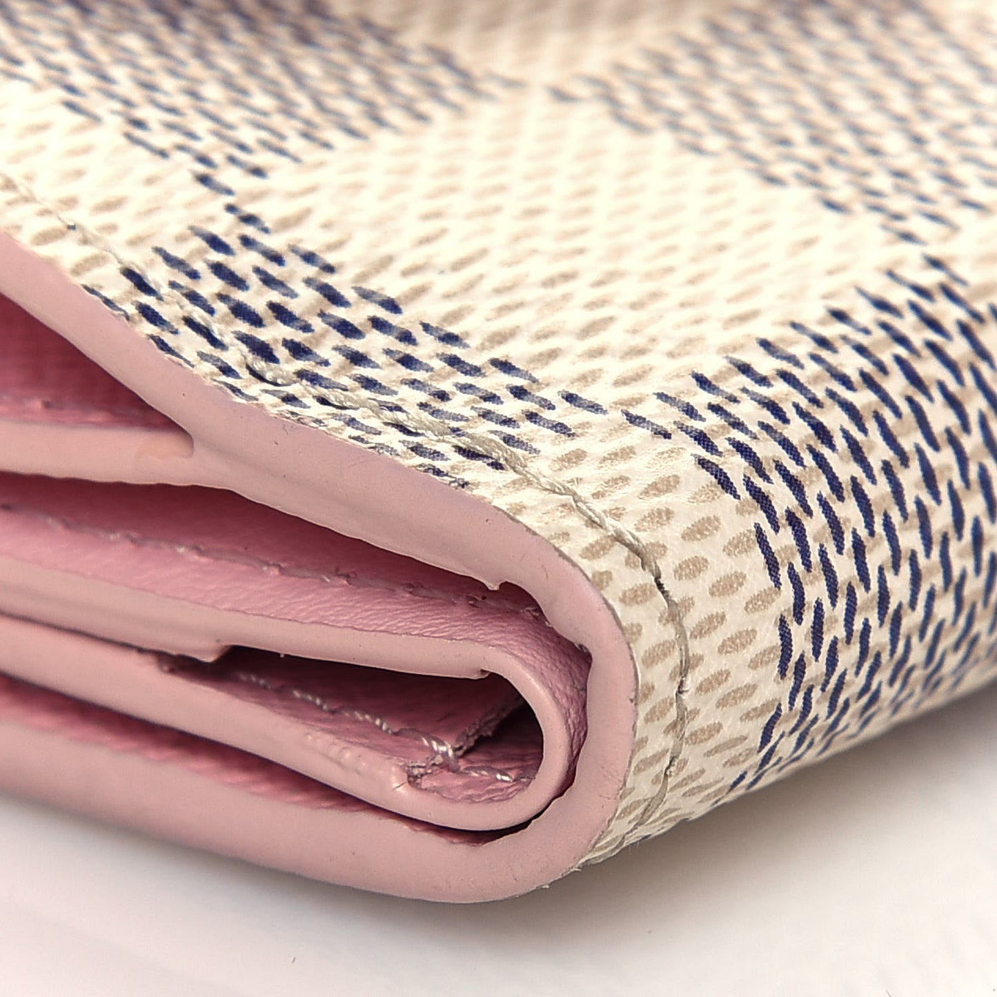 Damier Azur Zoe Wallet Rose Ballerine