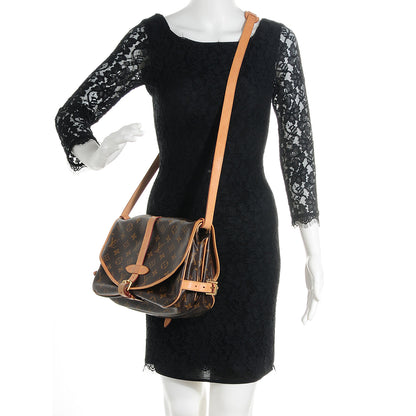 Louis Vuitton Monogram Saumur MM 2 of 7