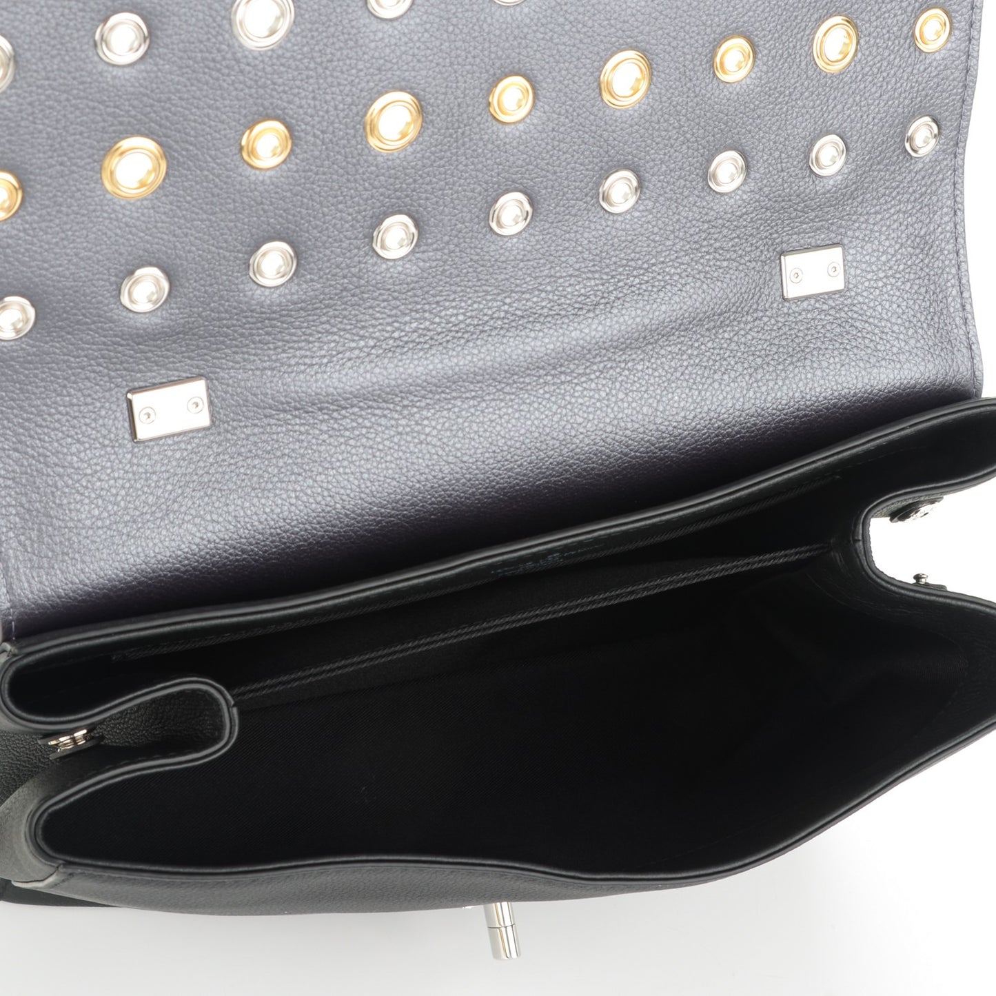 Soft Calfskin Eyelet Lockme II Top Handle Gris Silver