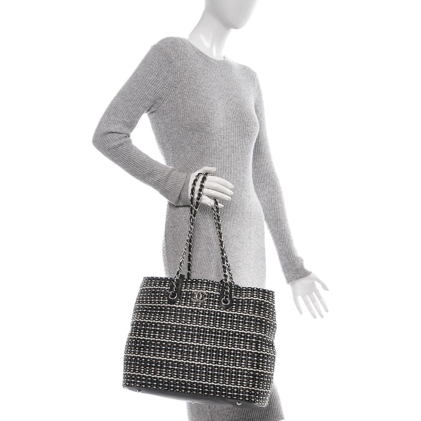 Woven Straw Tote Black