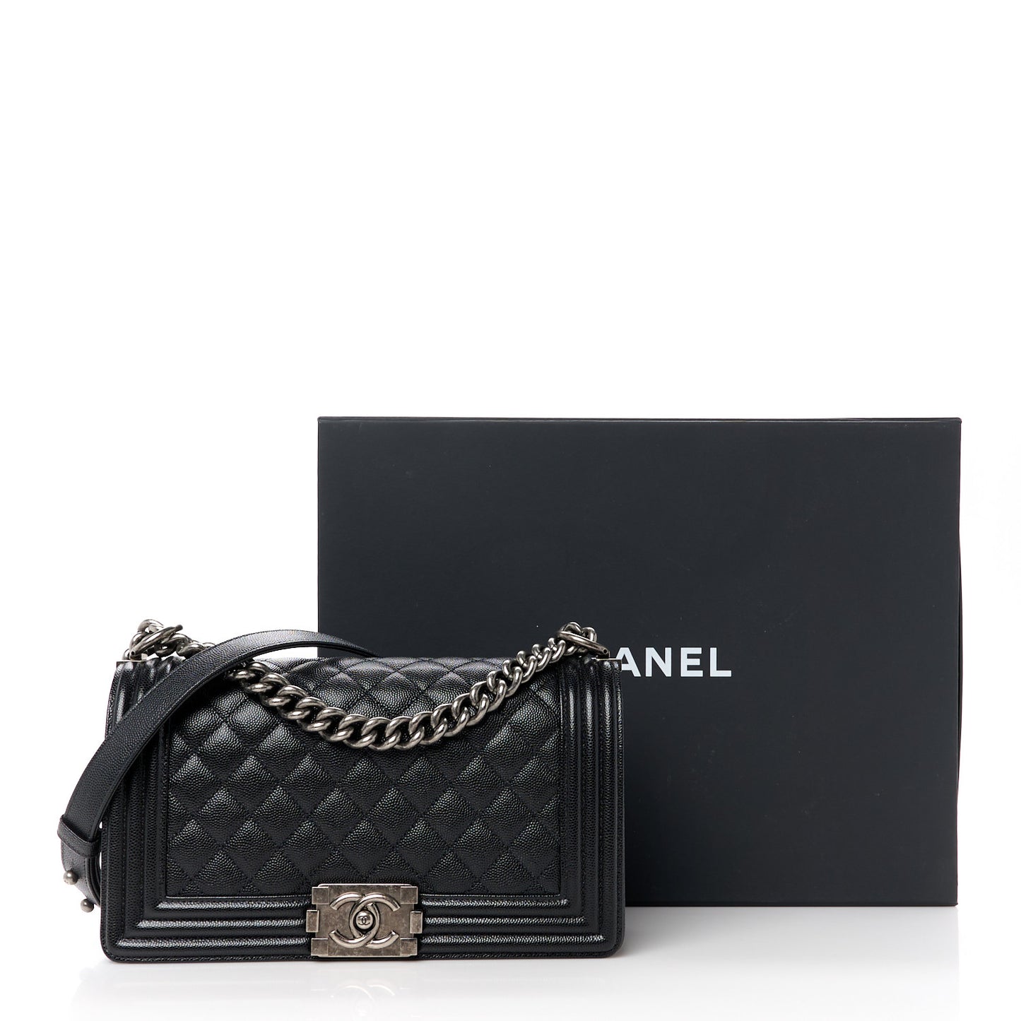 Caviar Quilted Medium Boy Flap Black