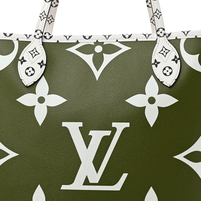 Louis Vuitton Monogram Giant Neverfull MM Kaki 9 of 11