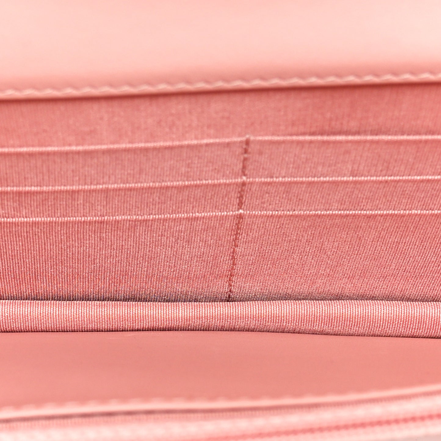 Caviar Quilted Boy Wallet On Chain WOC Pink