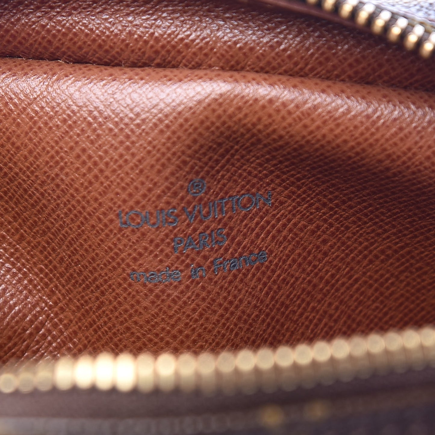 Monogram Amazone