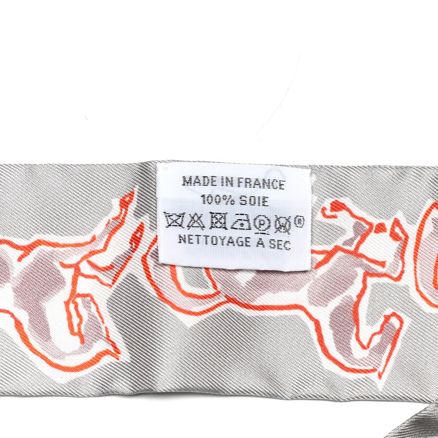 Silk Chevaux En Liberte Twilly Gris Perle Rouge White