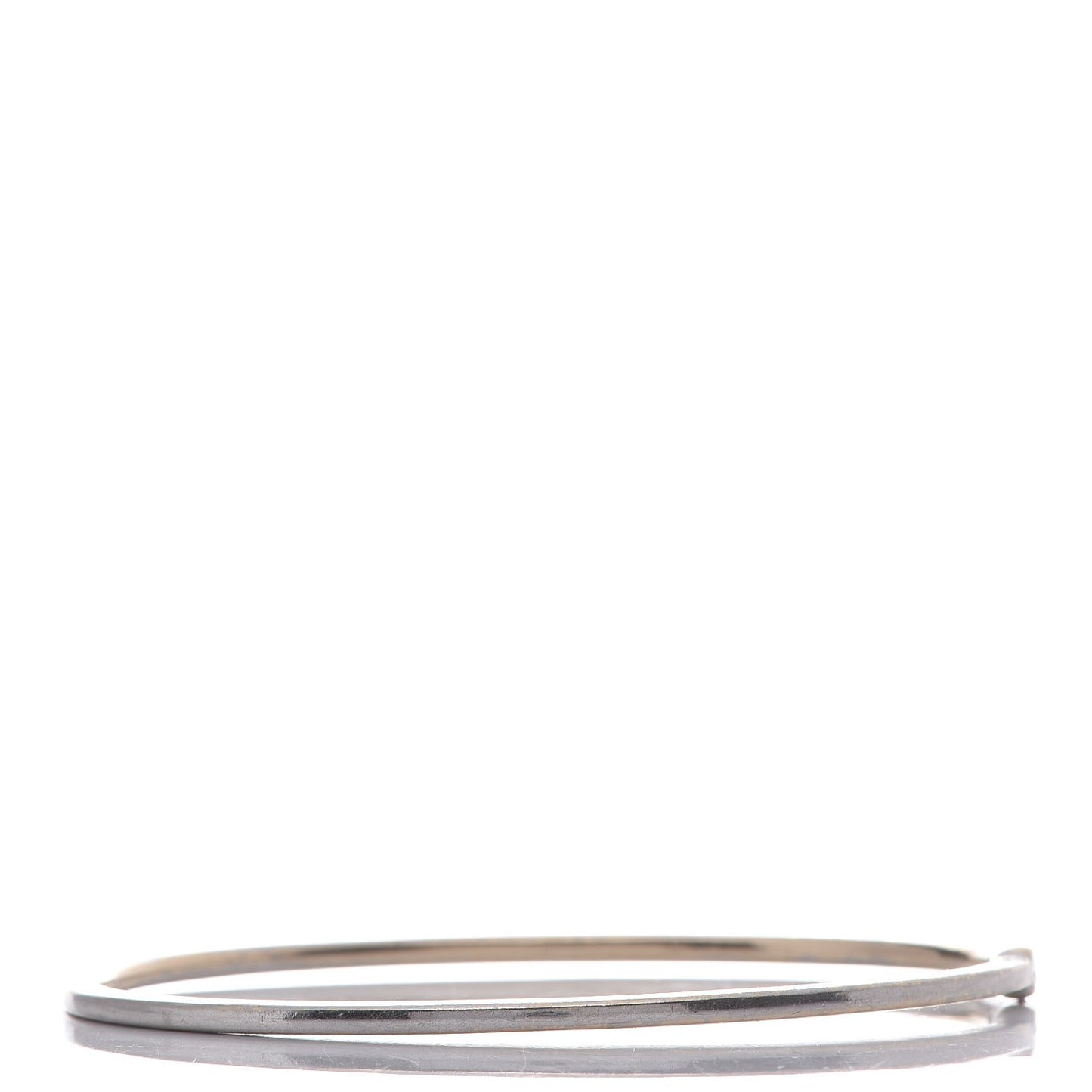 18K White Gold Diamond Metro Hinged Bangle