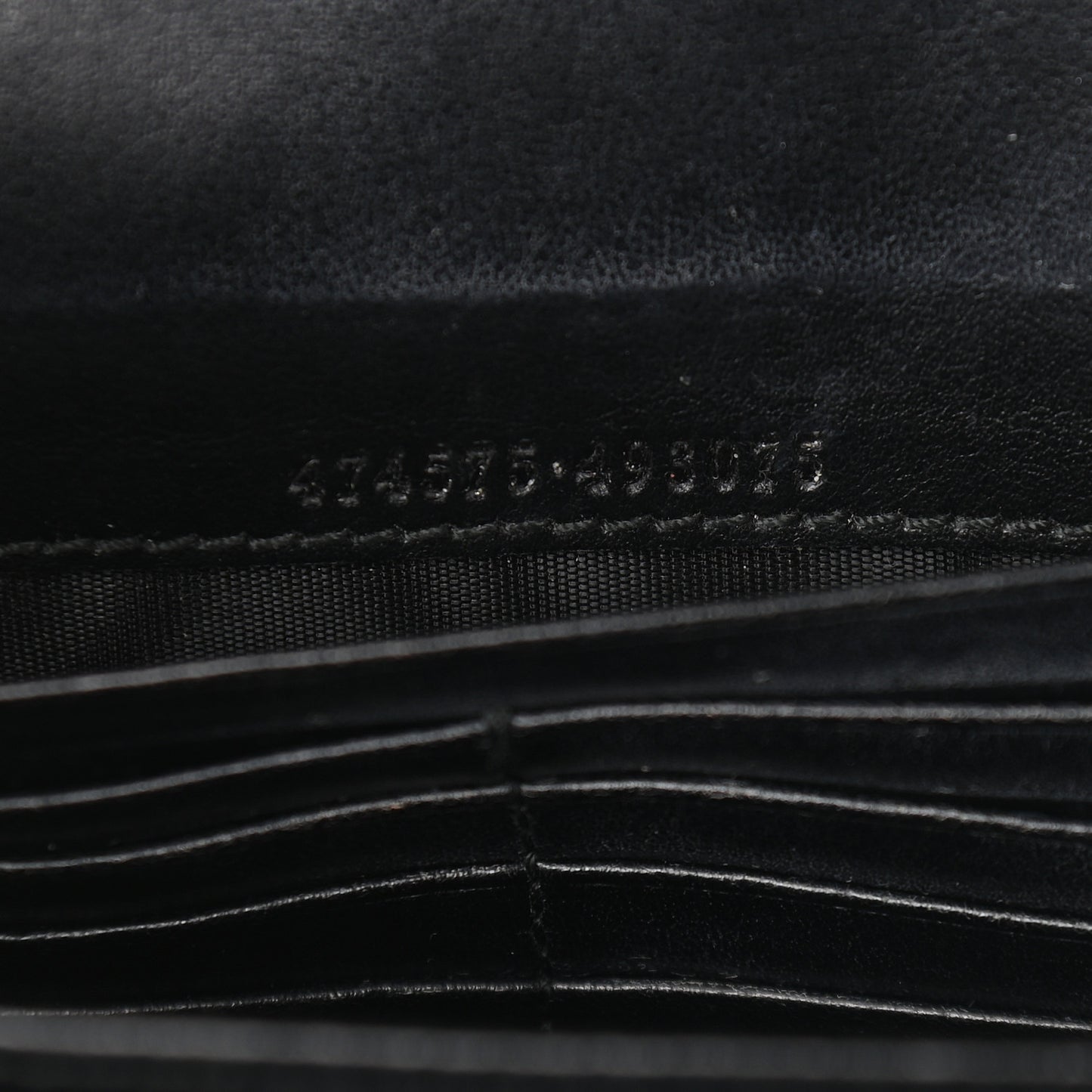 Calfskin Matelasse GG Marmont Chain Wallet Black