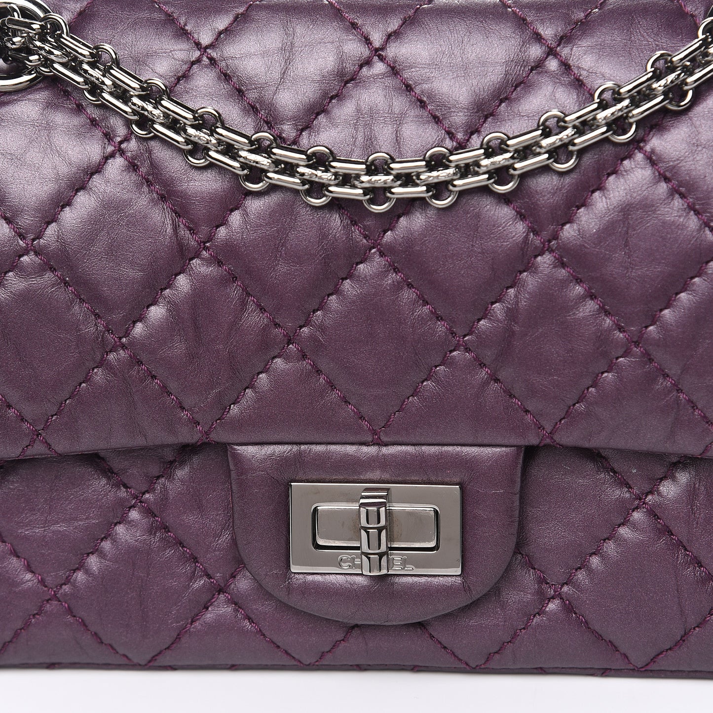Metallic Aged Calfskin Quilted 2.55 Reissue 224 Flap Plum
