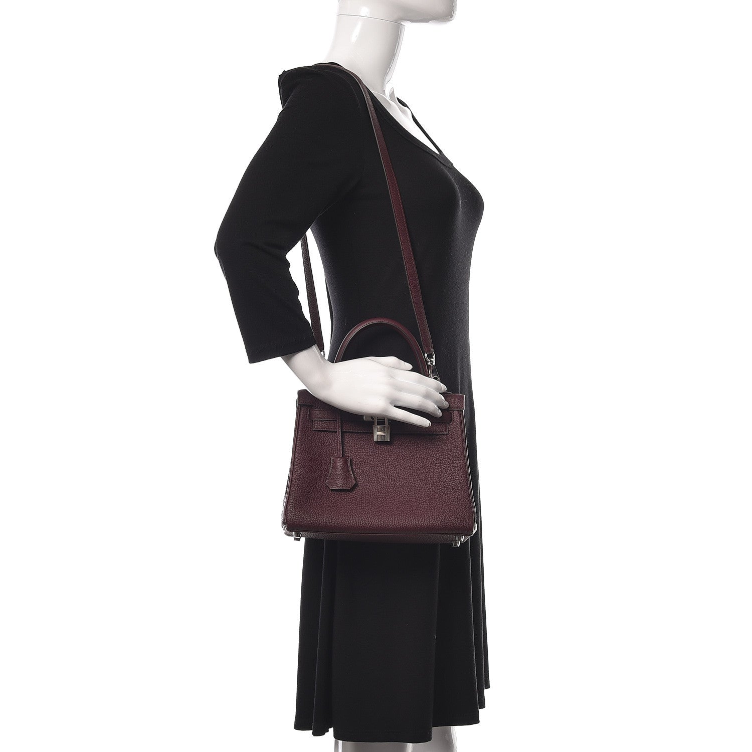 Hermes Togo Kelly Retourne 25 Bordeaux 2 of 37