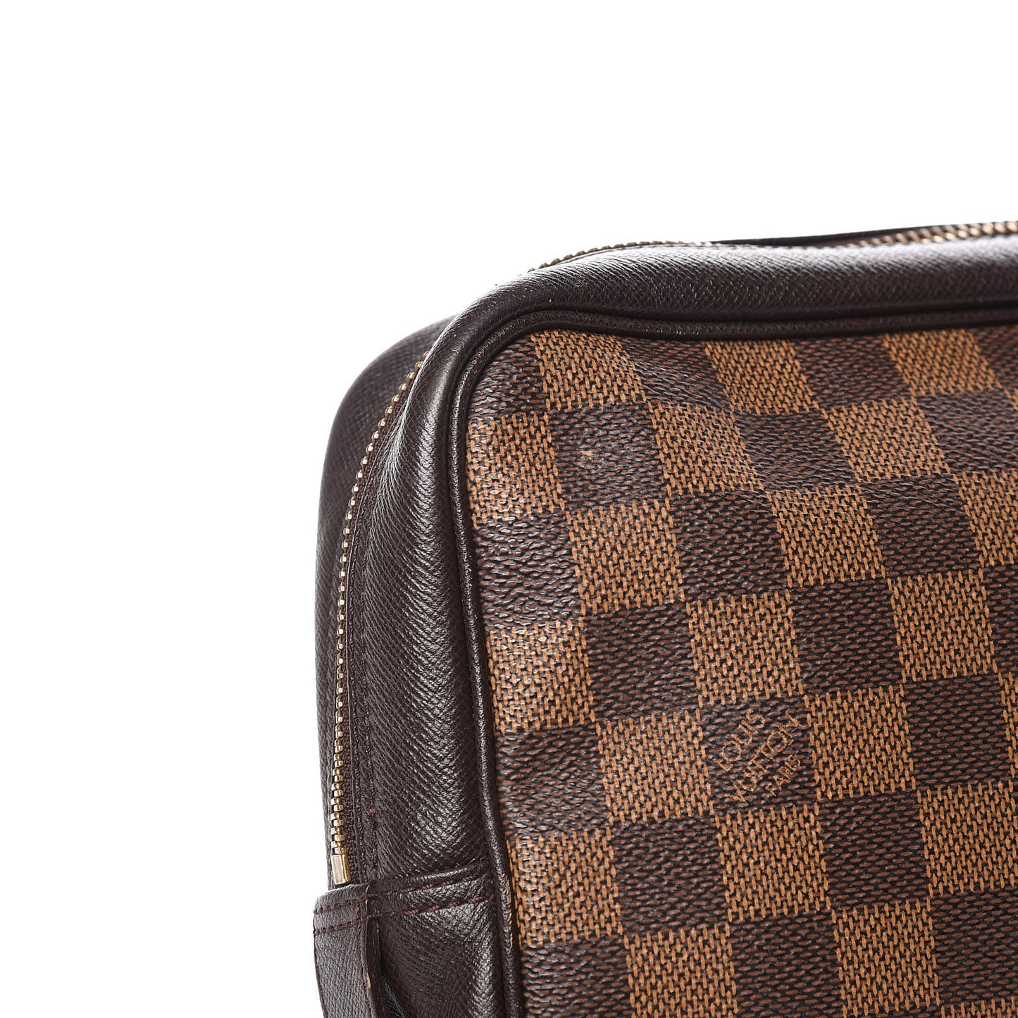 Damier Ebene Trousse Toilette 28