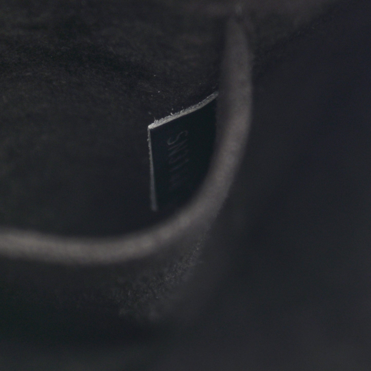 Epi Luna Black