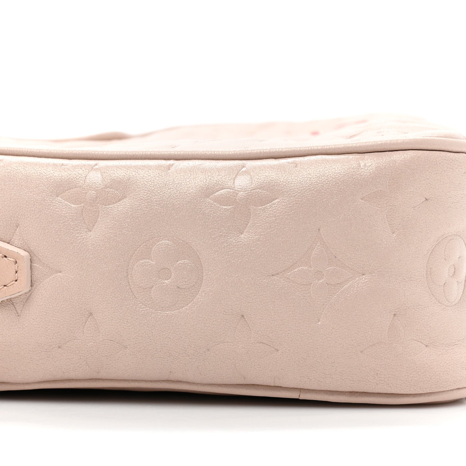 Louis Vuitton Lambskin Embossed Monogram Fall In Love Sac Coeur Light Pink 9 of 9