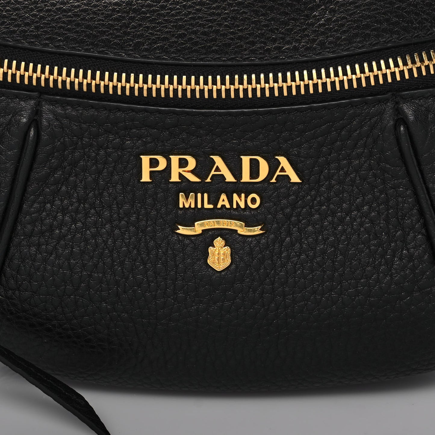 Vitello Daino Small Belt Bag Black