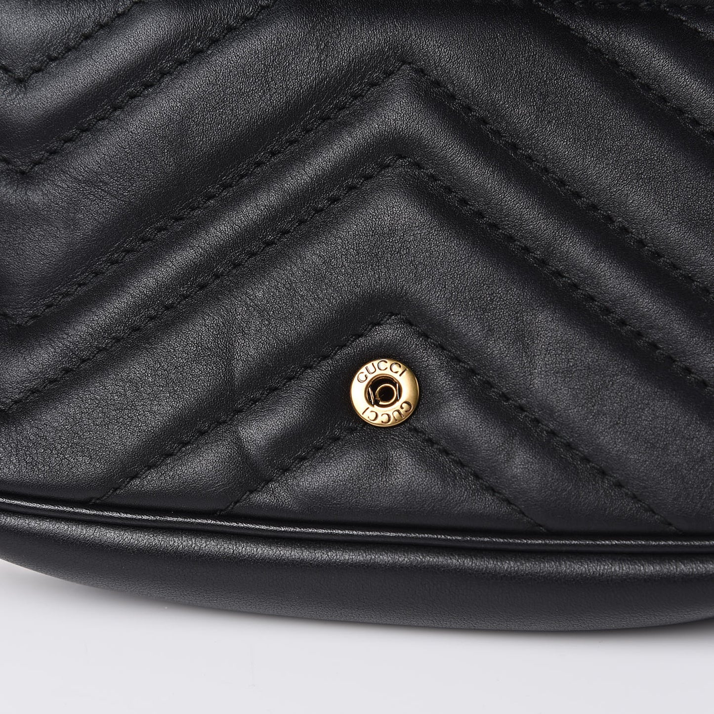 Calfskin Matelasse Super Mini GG Marmont Shoulder Bag Black