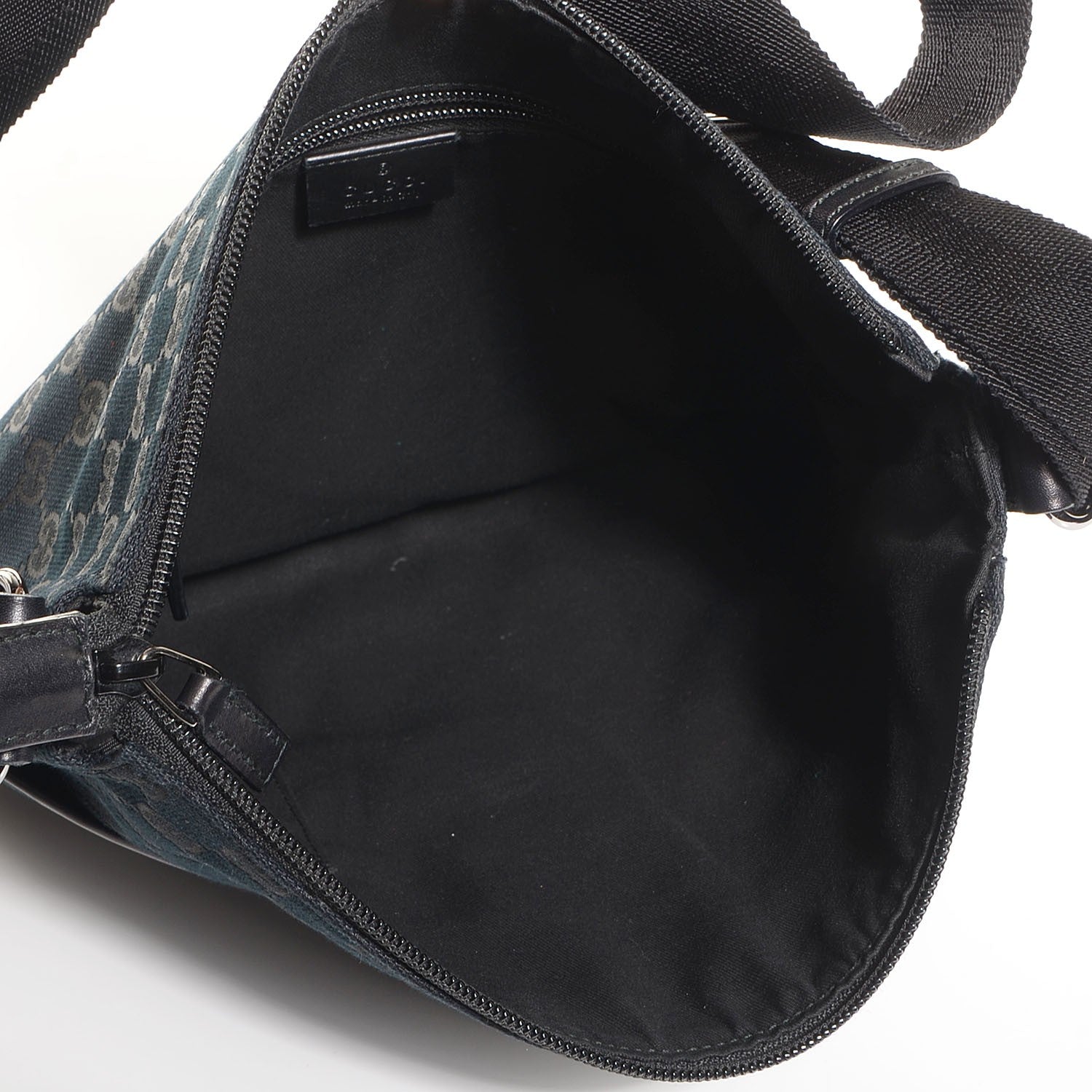 Gucci Monogram Calfskin Perforated Medium Flat Messenger Bag Black 5 of 7