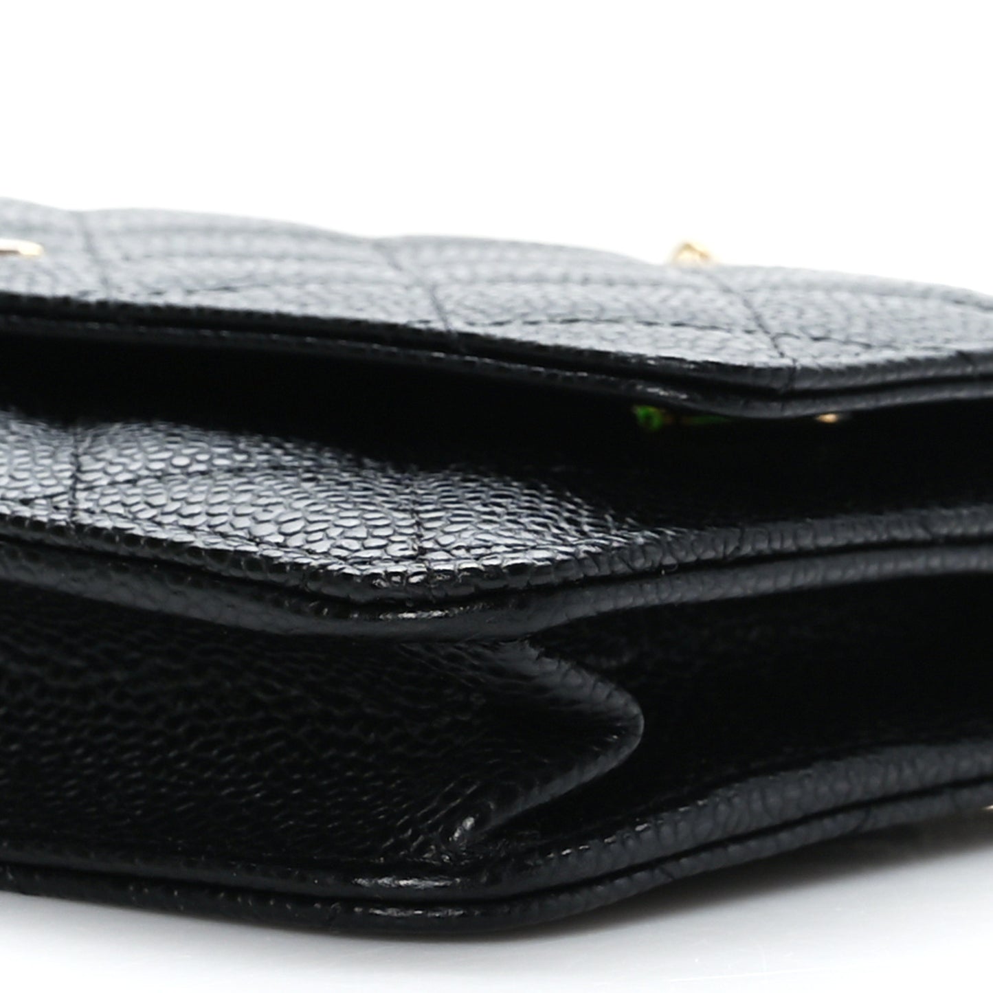Caviar Quilted Wallet on Chain WOC Black