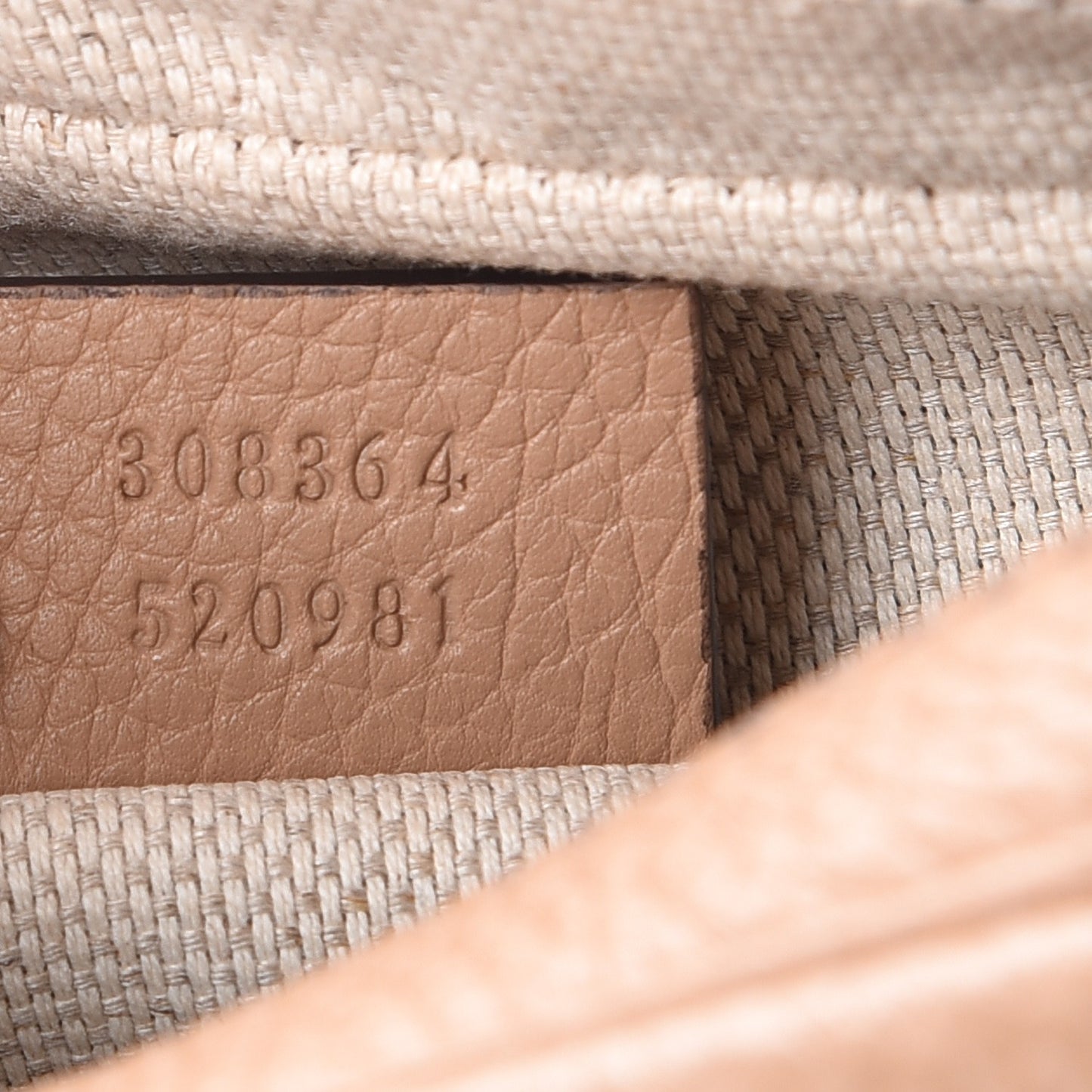 Pebbled Calfskin Small Soho Disco Bag Camelia