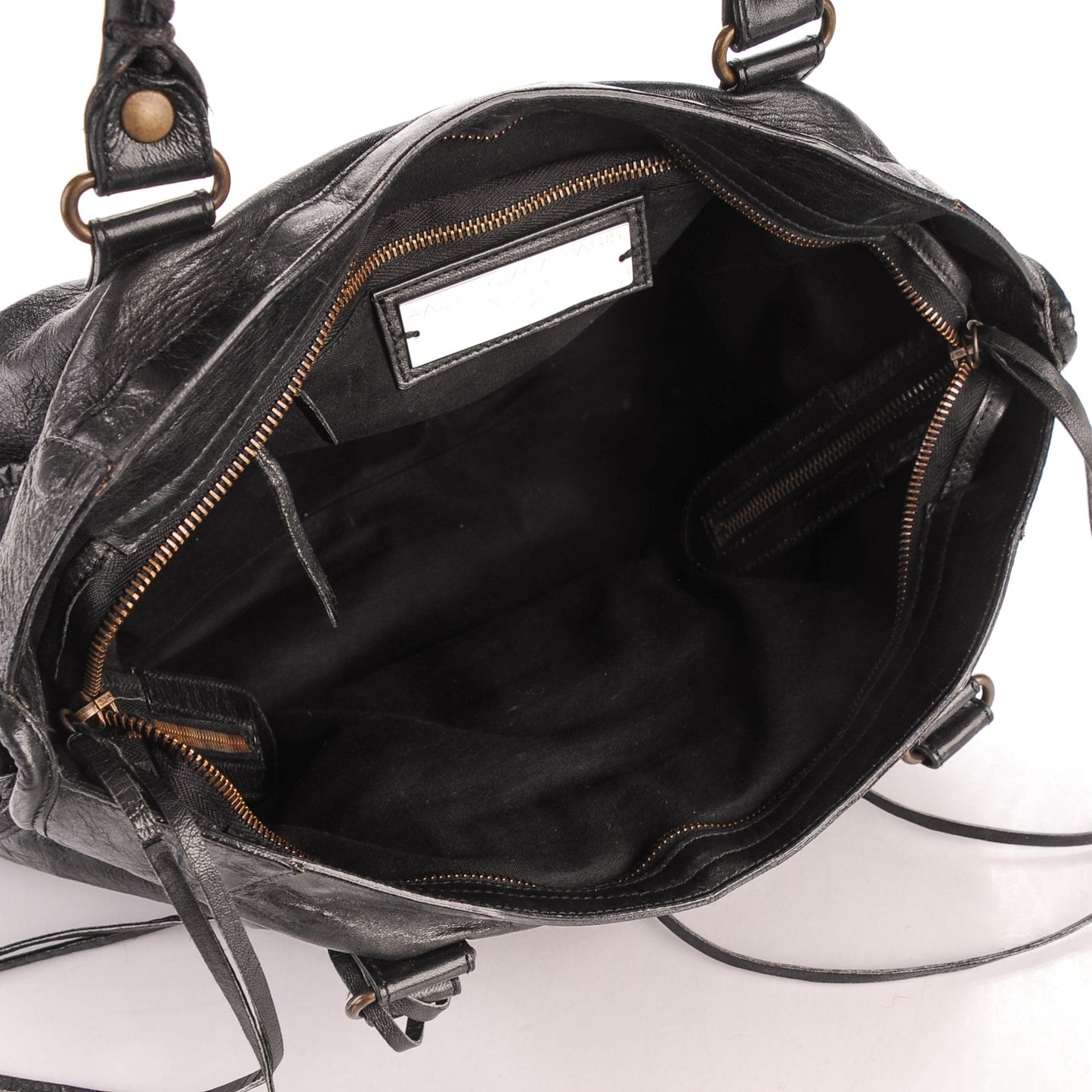 Chevre Classic Hardware City Black